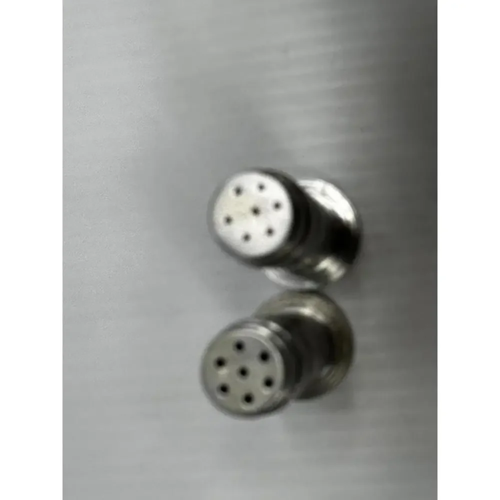 Vintage Aluminum New York Salt & Pepper Shakers Statue of‎ Liberty Souvenir